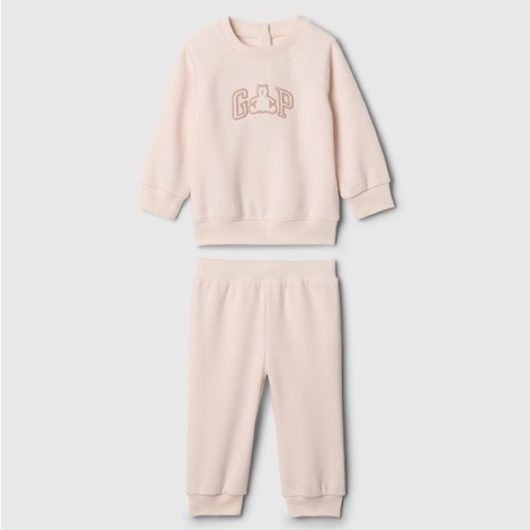 BabyGAP VintageSoft Bear Logo Sweat Set- Barely Pink/ Size 6-12M - Picture 1 of 3